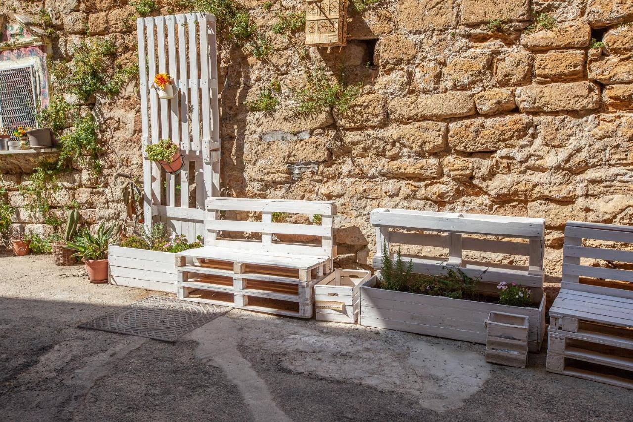 La Casa Di Vittoria Apartment Агридженто Екстериор снимка